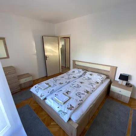 Apartmani Zdenka Pobri Opatija Exterior photo